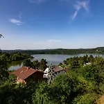 Panorama Orlik Guest house 3*