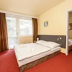 Panorama Orlik 3*