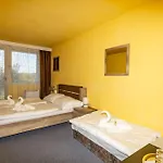 Panorama Orlik Guest house 3*