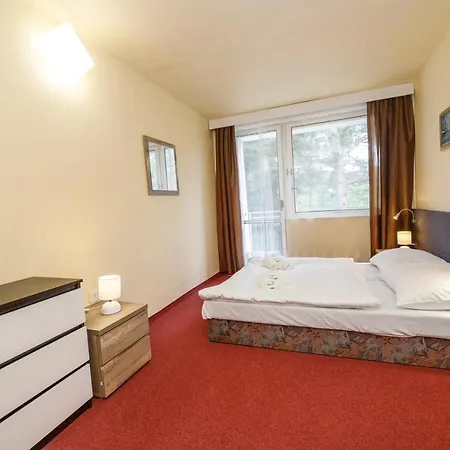 Panorama Orlik Pensión Klucenice